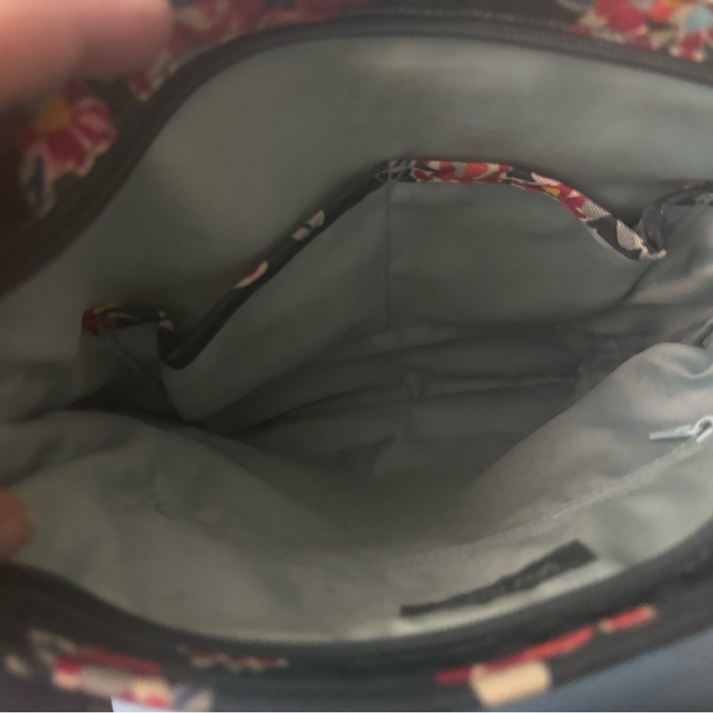 Vera Bradley Pretty Posies Slim Cross Body Bag - Picture 3 of 3